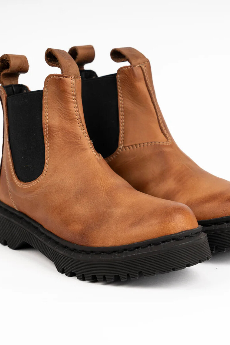 Bota Línea KIKOS modelo Jagger Cuero Terracota