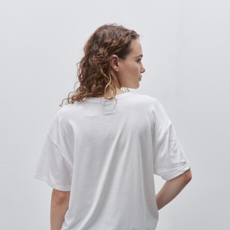 REMERA RENI Blanco