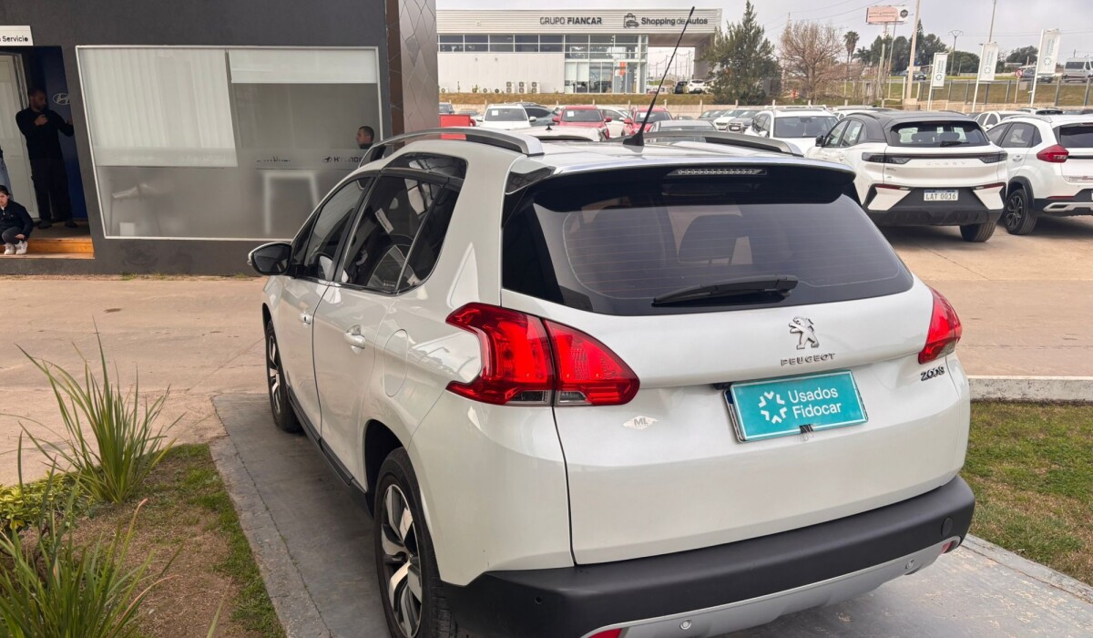 Peugeot 2008 1.6 Feline - 2019 Peugeot 2008 1.6 Feline - 2019