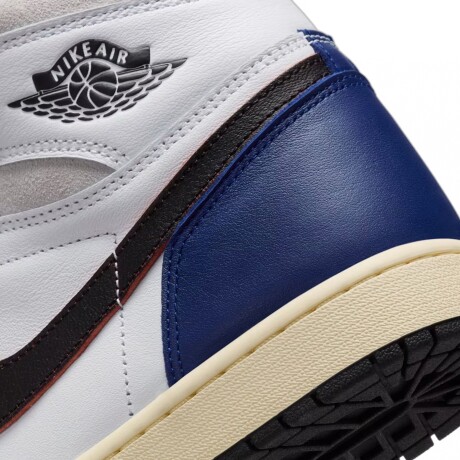 AIR JORDAN 1 RETRO HI White/White/White