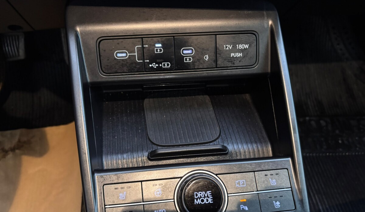 Hyundai Kona Limited HEV - 2024 Hyundai Kona Limited HEV - 2024