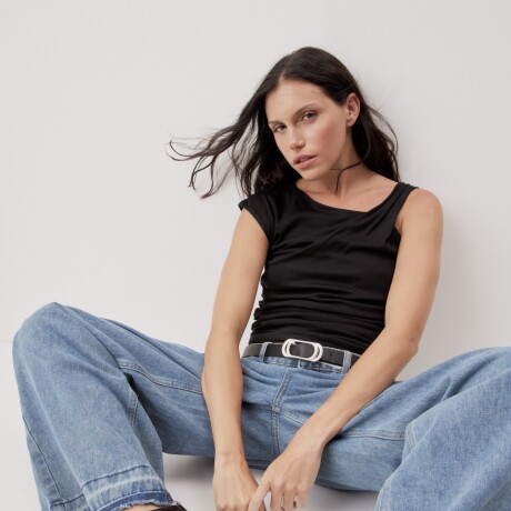 REMERA LEPO Negro