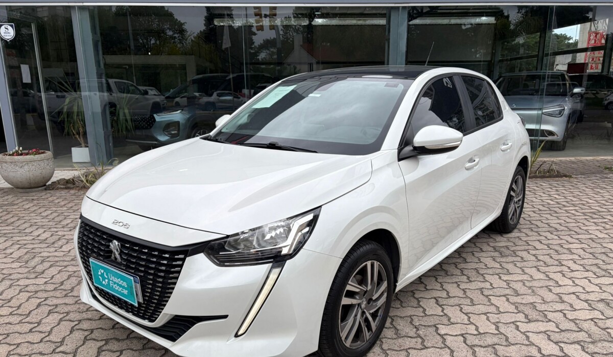 Peugeot 208 Allure 1,6 - 2022 Peugeot 208 Allure 1,6 - 2022