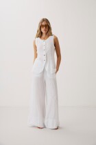 Vesti White