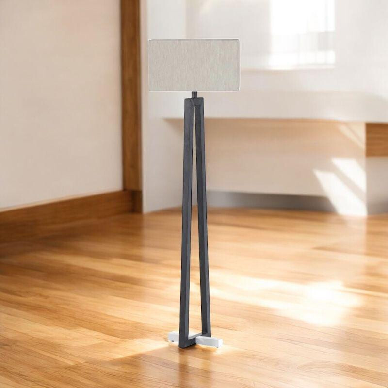 Lampara de Pie Base Metálica y Pantalla Rectangular Lampara de Pie Base Metálica y Pantalla Rectangular