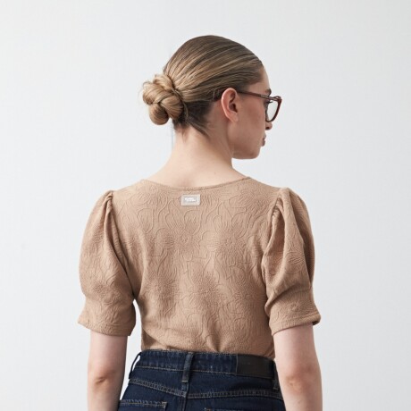 REMERA TOKUSHIMA Beige Oscuro