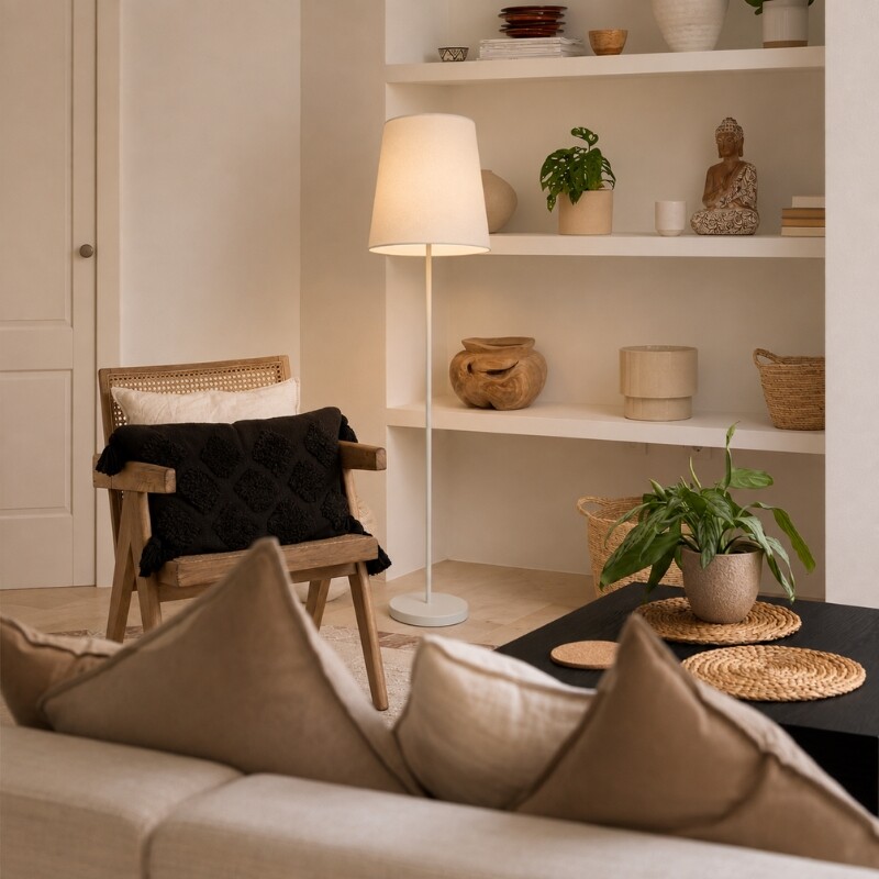 ARTEFACTO DECORATIVO DE PIE SIRA BLANCO Luminaria de Pie Sira Blanco