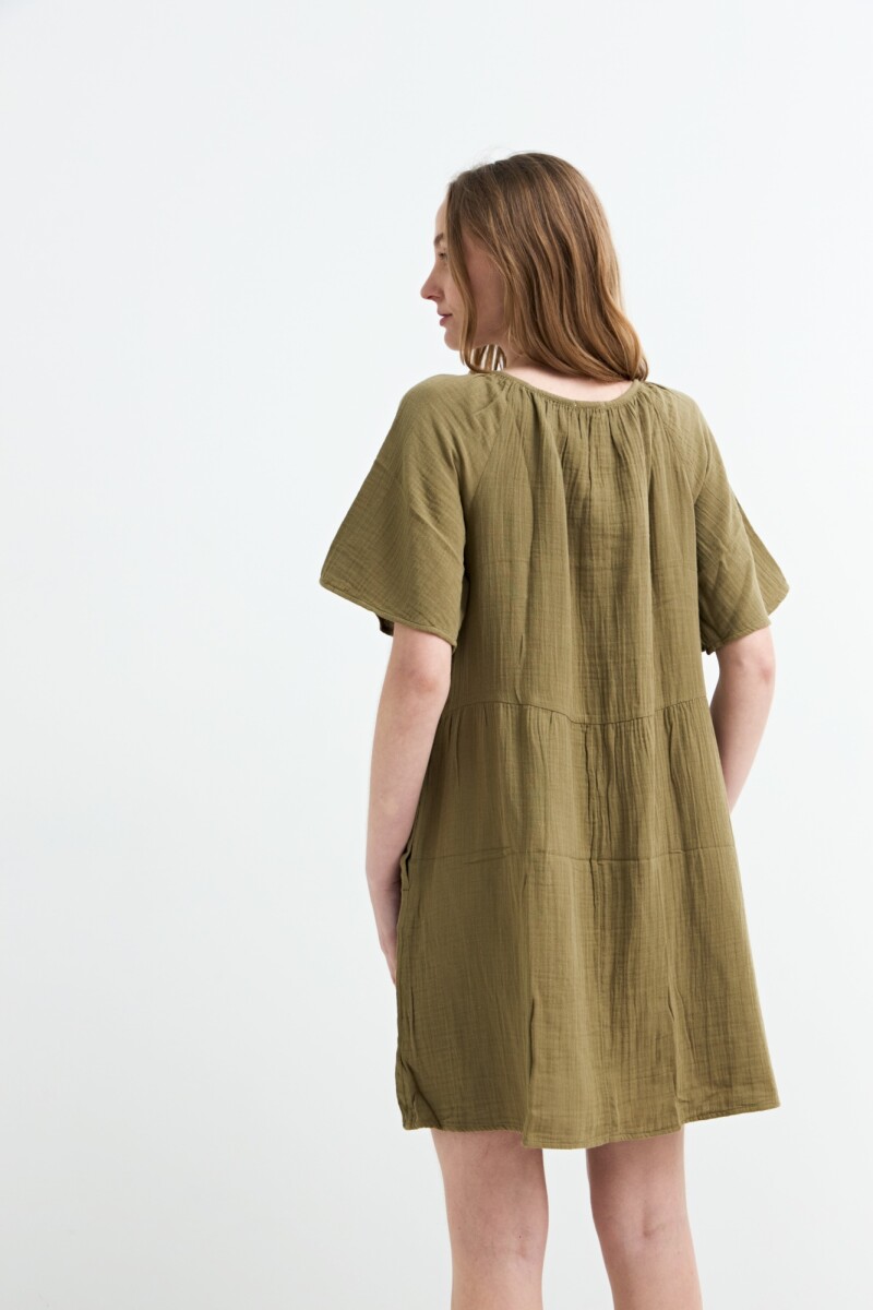 Vestido fluido de gasa VERDE OLIVA
