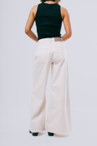 Widi Off White