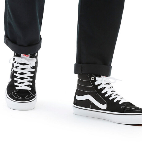 Championes Vans Skate SK8-HI Black/White