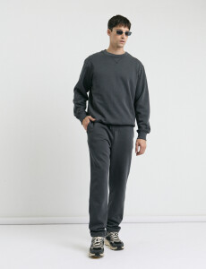 080918 PANTALÓN HARRY Gris Oscuro