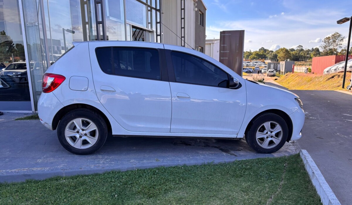 Renault Sandero Privilege - 2019 Renault Sandero Privilege - 2019