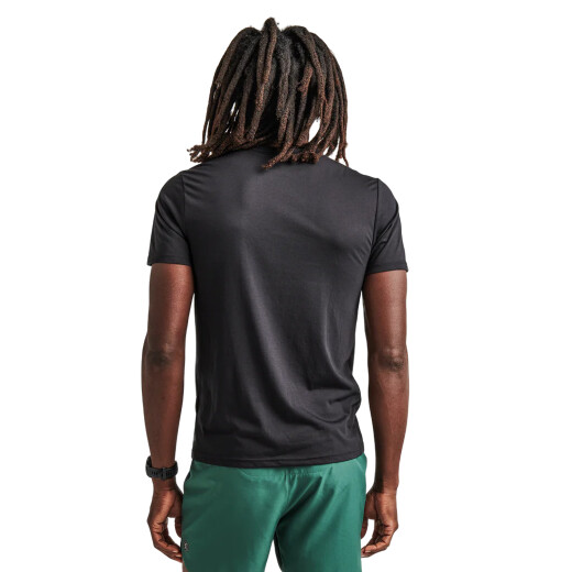 Remera Roark Mathis Core - Negro Remera Roark Mathis Core - Negro