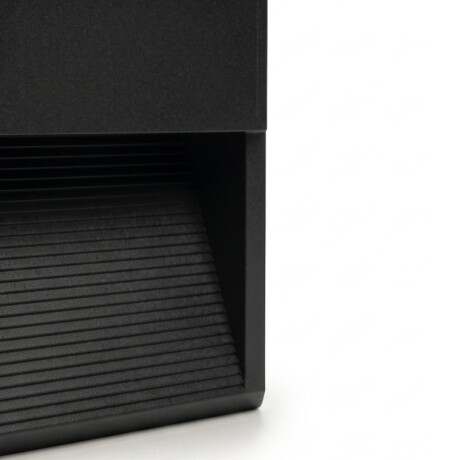 LEA1033 Luminaria LED 2W De Escalera Toronto Negro