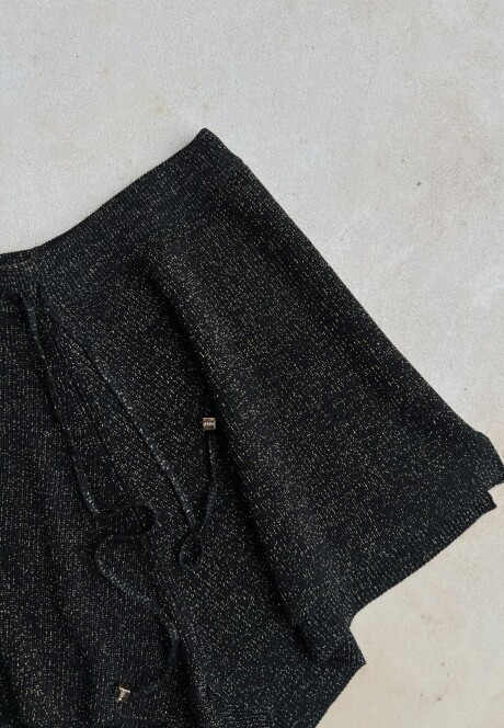 Short Dominica spring Black