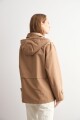 Trench capucha desmontable tostado