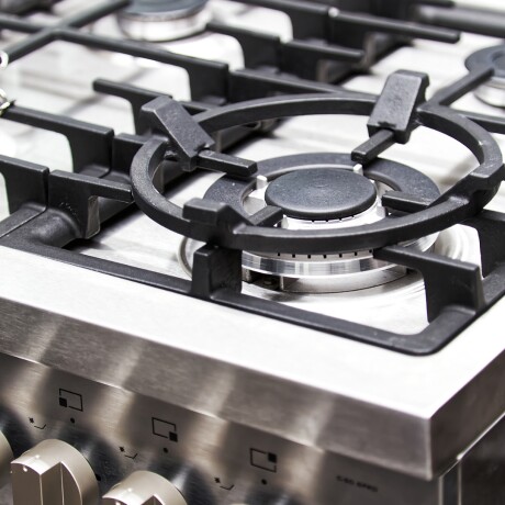 Cocina James 4H C-60 SPRO inox. Cocina James 4H C-60 SPRO inox.