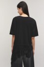 REMERA LACE Negro