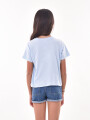 REMERA STITCH HOJAS CELESTE