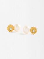 Pendientes Cortos Con Perlas De Agua Dulce Y Circonitas - Plata De Ley 925 dorado