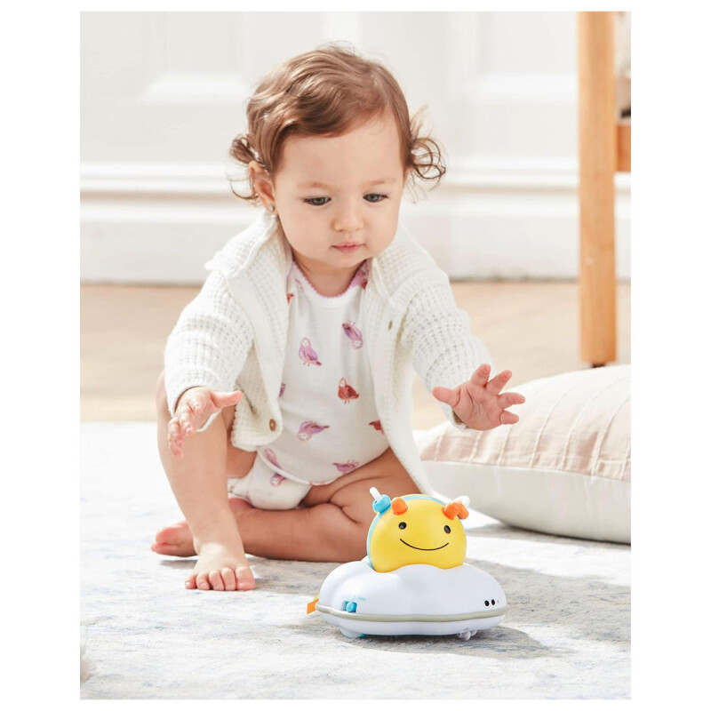Juguete de bebé para fomentar gatear Abeja Explore & More Follow-Me Bee Crawl Skip Hop Juguete de bebé para fomentar gatear Abeja Explore & More Follow-Me Bee Crawl Skip Hop