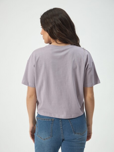 REMERA CROP MY FAVORITE LILA