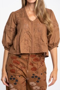 Blusa Encaje Bordados Chocolate