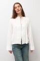 Blusa alamares blanco