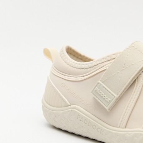 ZAPATILLA COMFINA Beige