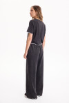 Remera Vase Negro