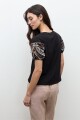 Remera mangas bordadas negro