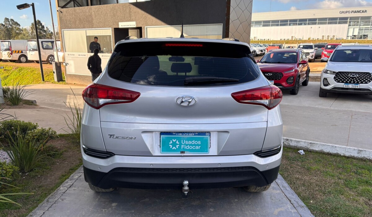 Hyundai Tucson 2.0 Sport AT - 2016 Hyundai Tucson 2.0 Sport AT - 2016