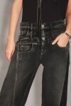 Jean Tomboy Black Negro