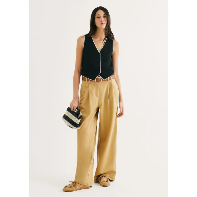 COLETE FEM PRETO