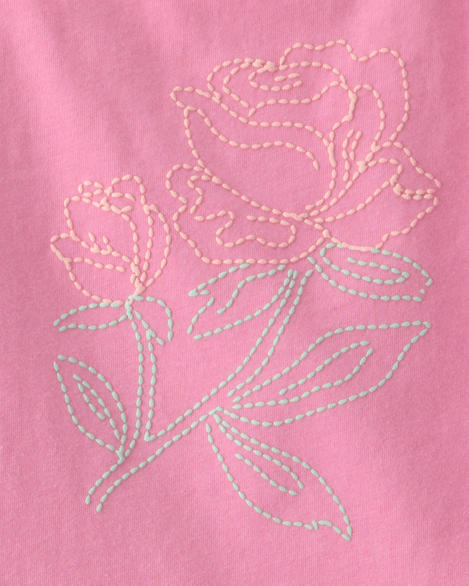 Set dos piezas, short pollera de jersey arrugado y remera de algodón, rosado, diseño floral Sin color