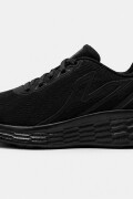 Calzado Deportivo. Negro