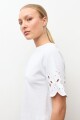 Remera calado en mangas blanco