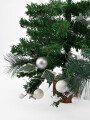 ARBOL DECORATIVO CON ACCESORIOS VERDE