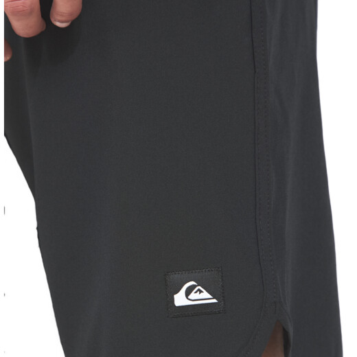 Boardshort Quiksilver Black 19" - Negro Boardshort Quiksilver Black 19" - Negro