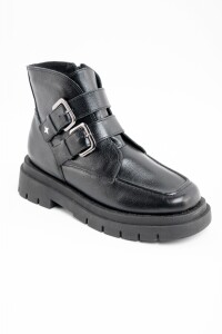 Bota Cuero Hebillas Negro