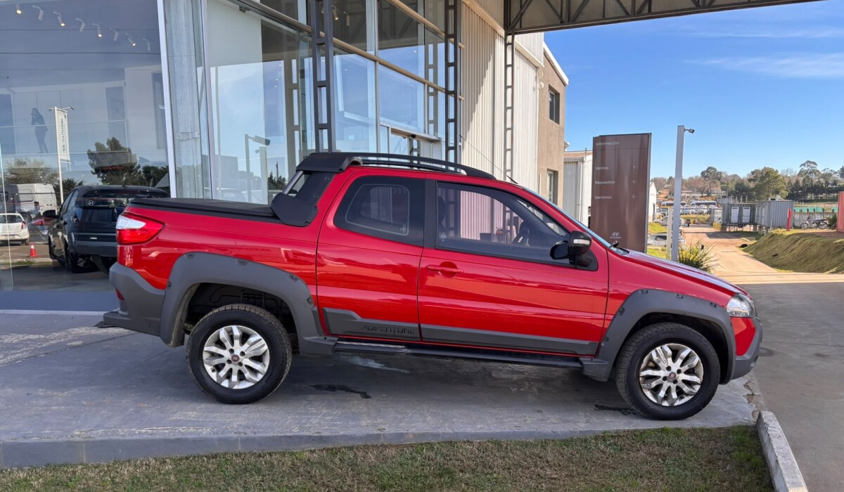 Fiat Strada Adventure Locker - 2017 Fiat Strada Adventure Locker - 2017
