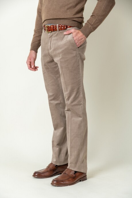 Pantalon Corduroy clásico Taupe