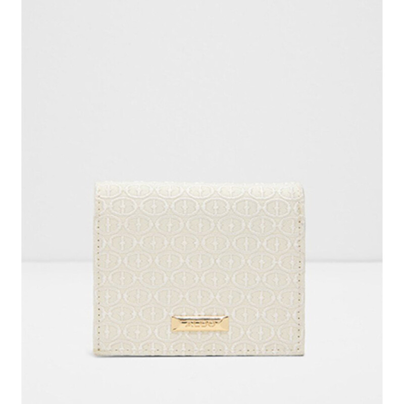 LUCCIA BROWN SYNTHETIC CREAM