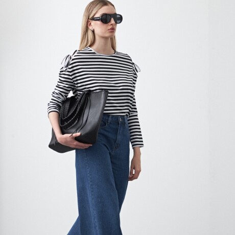 REMERA SENDAI Negro/Blanco