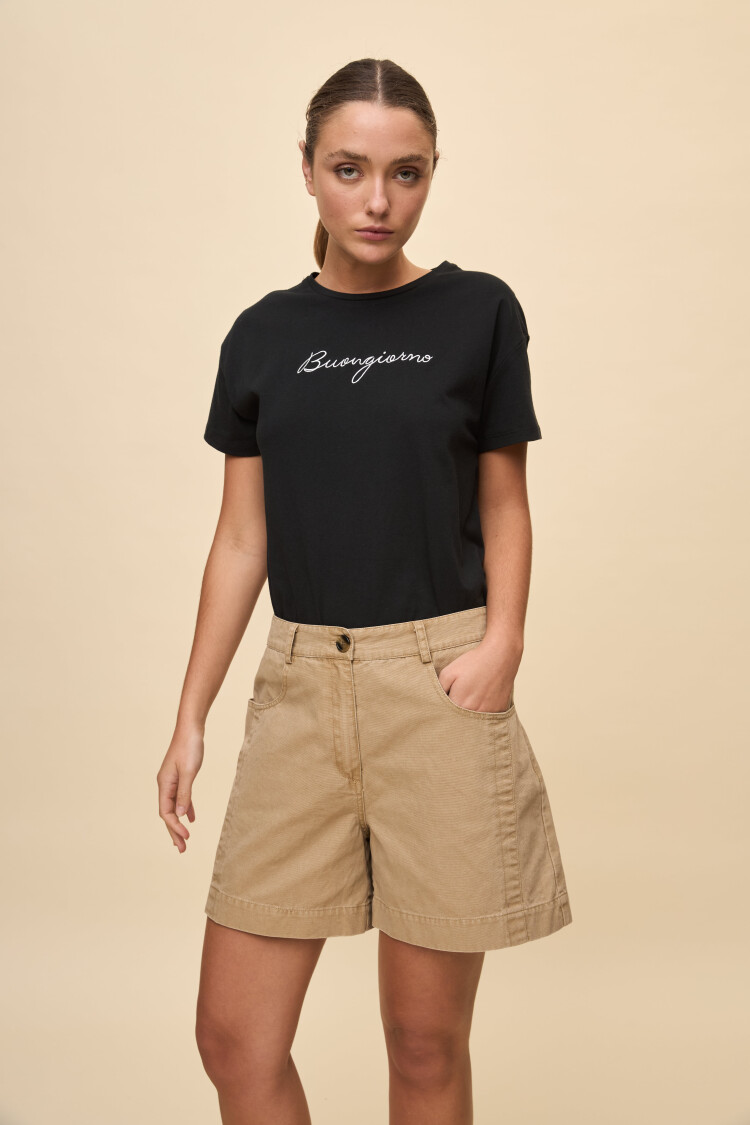 REMERA HEGRA Negro