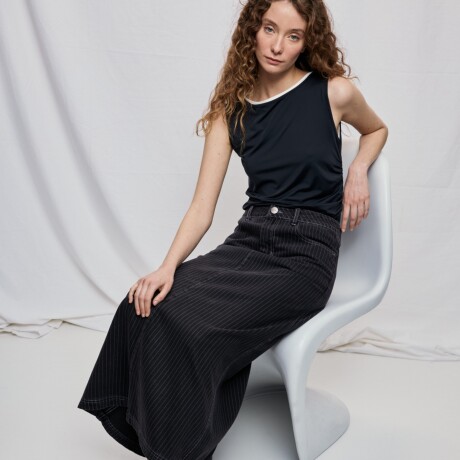 FALDA TUZA Negro