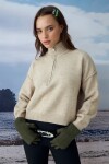 Sweater con cierre beige