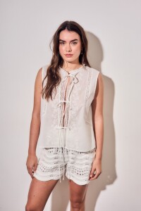 Blusa Bordada Off White