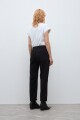 Pantalón chino negro
