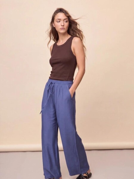 MUSCULOSA ALLIE EYES BASICA CHOCOLATE